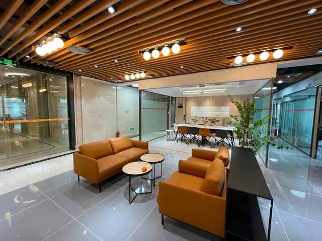 萃取植物精华眼霜会闷肤吗